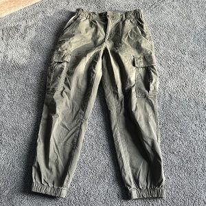 American Eagle Olive Cargo Pants